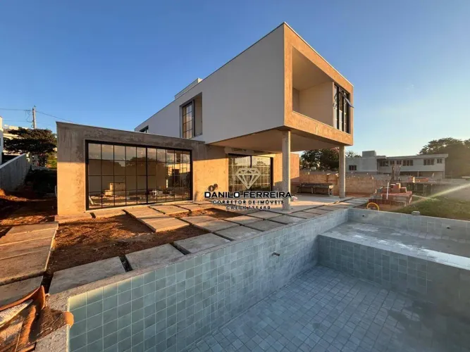Casa Sobrado com 3 Quartos à venda, 380 m² por R$ 2.700.000 - Condomínio Bothanica Itu - I