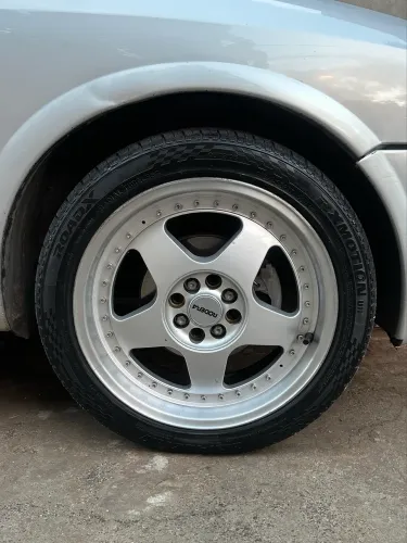 Rodas Volcano Euro Aro 17 Tala 7,5