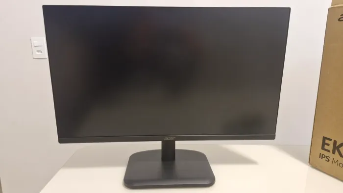 Monitor Acer Zero Frame 23.8p 100hz<br><br>Hdmi