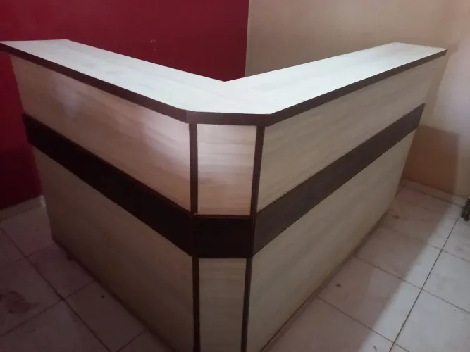 VENDO LINDO BALCÃO MDF PARA LOJA