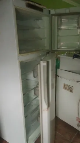 Vendo Geladeira