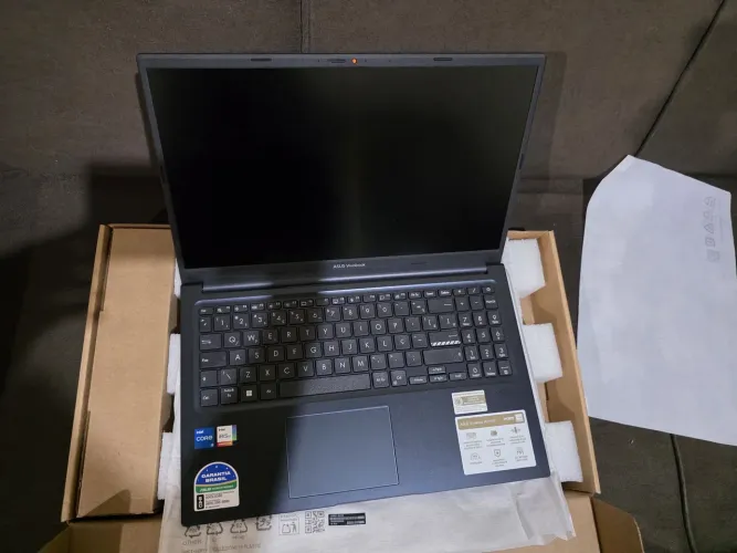 Notebook Asus Vivobook 15 Linux<br><br>X1504va Intel Core 15 1334u