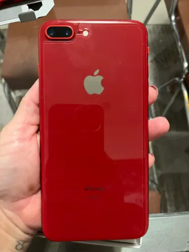 iPhone 8 Plus