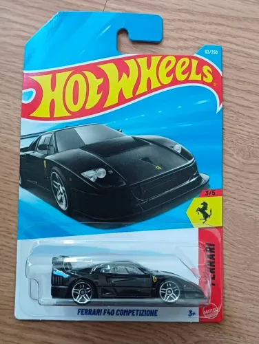 Hot Wheels Ferrari F40 Competizione Preto - Ferrari 3/5 - Novo 2025