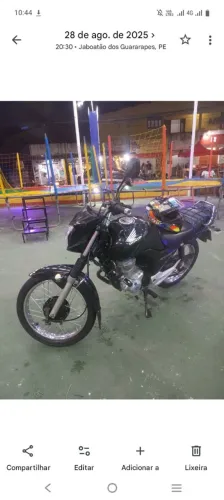 Moto bem conservada, com as peças todas originais ainda único dono motor limpo não fumaça