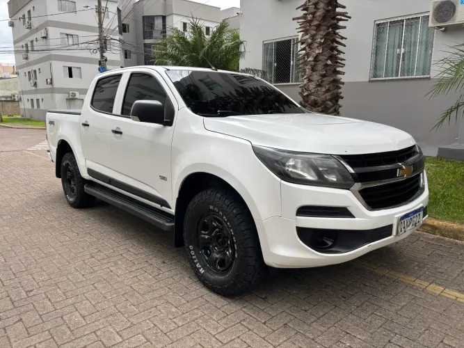 Chevrolet S10 Pick-up LS 2.8 TDI 4X4 CD Dies. Mec. 2019