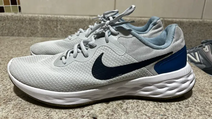tênis nike revolution 6 next nature 42