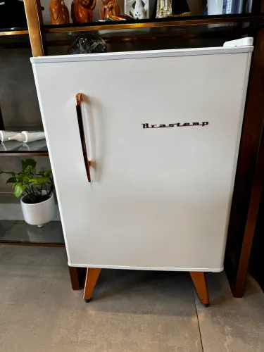 Mini frigobar retrô Brastemp 