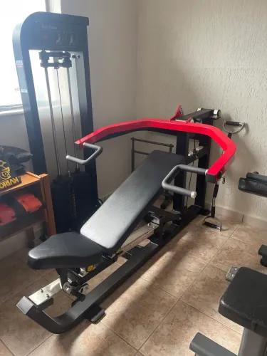 Multi Press(Supino/Ombros)