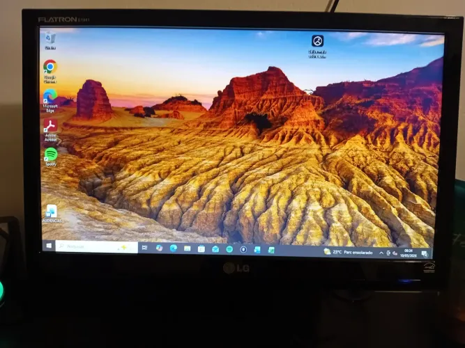 Monitor LG - 47 cm 18,5" - Novíssimo