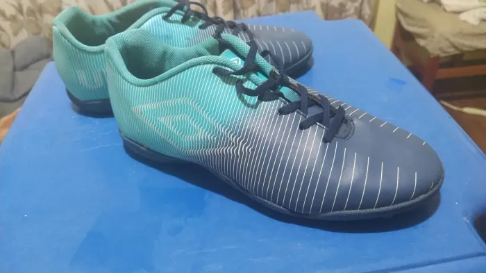 Chuteira UMBRO 360 ZONE Society tamanho 41 ZERADA