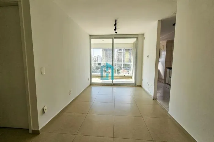 Apartamento para locação no Brooklin, com 1 dormitório, 1 vaga de garagem
