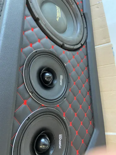 Caixa de som automotivo audiophonic