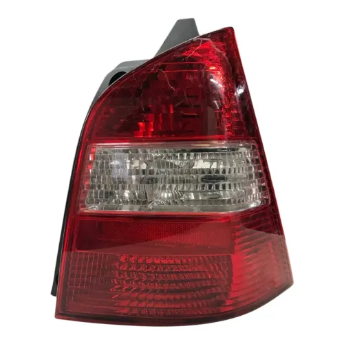 Lanterna Traseira Direito Nissan Livina 2009 2010 2011 2012 Direito/passageiro Vermelho