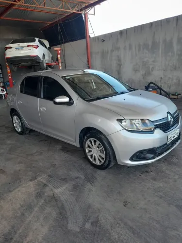 Renault Logan Expression Hi-flex 1.6 8V 4P 2014