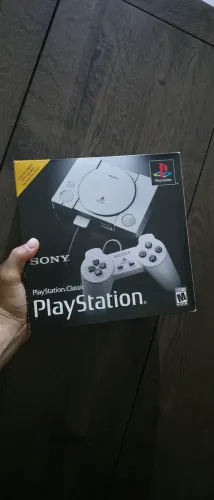 Vende novo lacrado Playstation Classic Mini