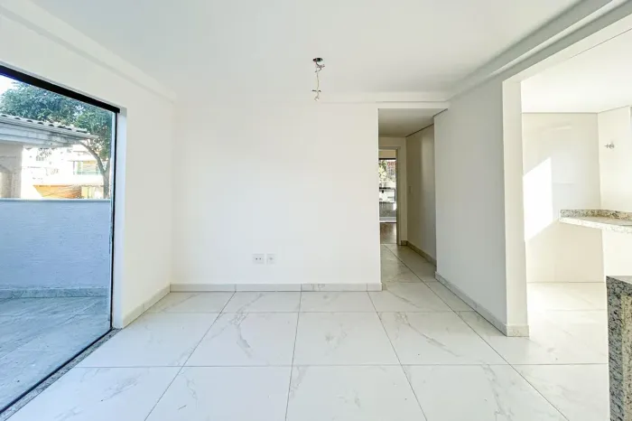 Apartamento à Venda - Cabral, 2 Quartos, 138 m2