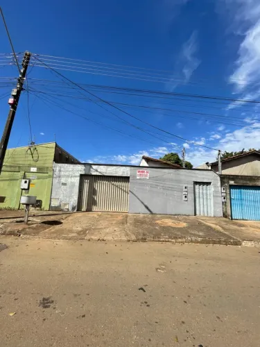 Imóvel com 2 Barracões em Terreno de 300 m² à Venda no Bairro Tempo Novo Goiânia