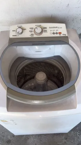Vendo máquina de lavar Brastemp ative 11 kilos