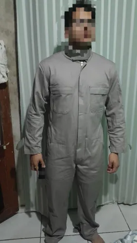 Macacão de faxina