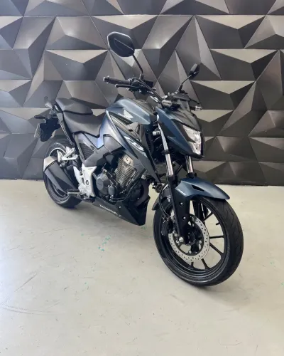CB 300F Twister Flex