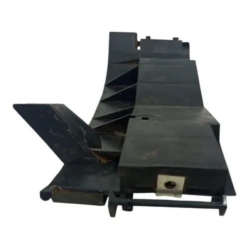 Guia Direito Para-choque Traseiro Audi A3 1996 1997 A 2006