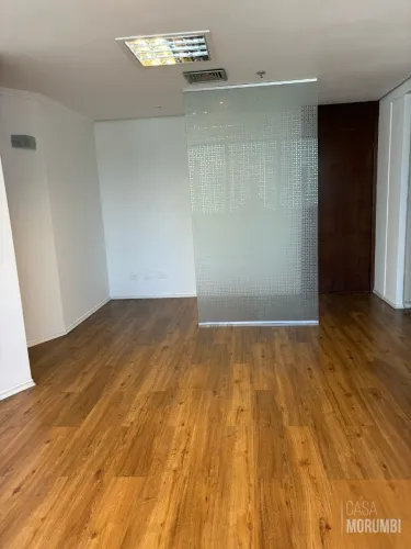 Sala para locação 1 sala, 2 banheiros, 1 vaga Higianopolis proximo ao shopping Ibirapuera 