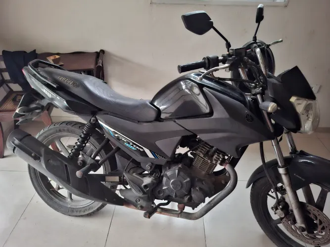 Moto Yamaha Factor 2022