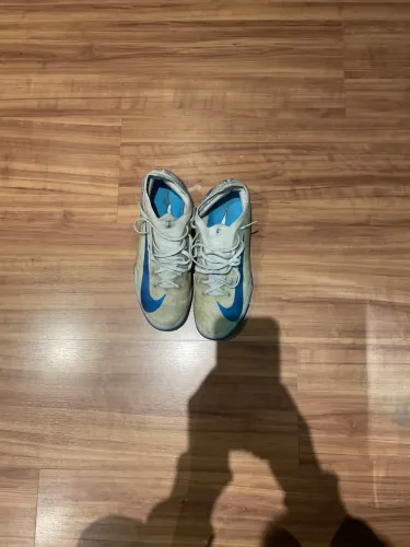 Chuteira Society nike mercurial 