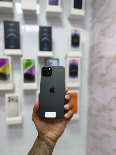 IPHONE 15 PLUS 128GV ? R$ 3.399