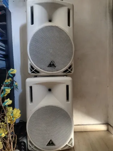 Par de Caixa Passiva Behringer B215 - 400W cada - BRANCAS Originais de fábrica - Raridade 