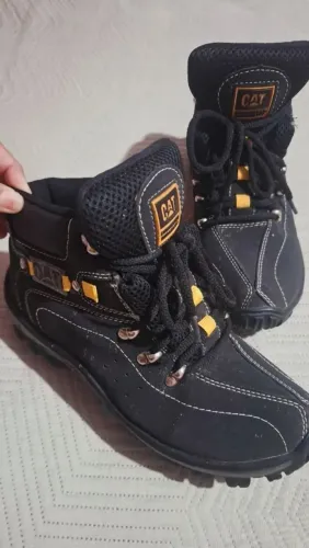 Bota masculina 