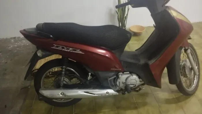 ? HONDA BIZ 110i 2016 - VERMELHA