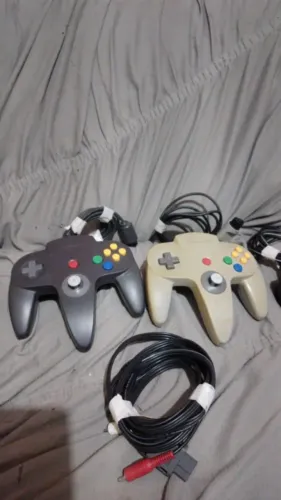 Nitendo 64 otimo estado (2 controles + volante + 6 jogos)