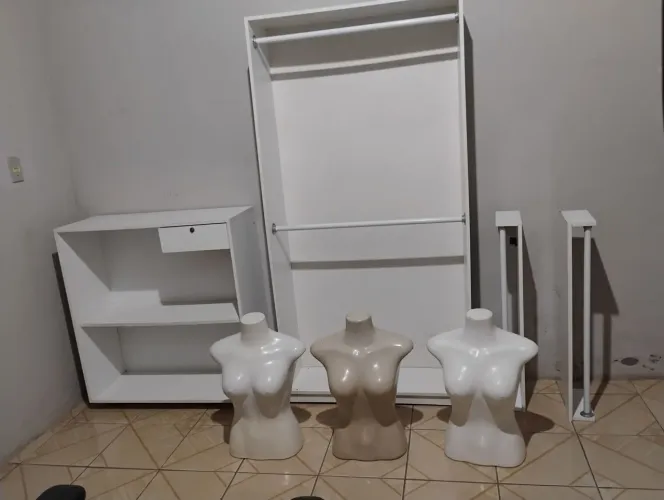Kit loja completa incluso manequins