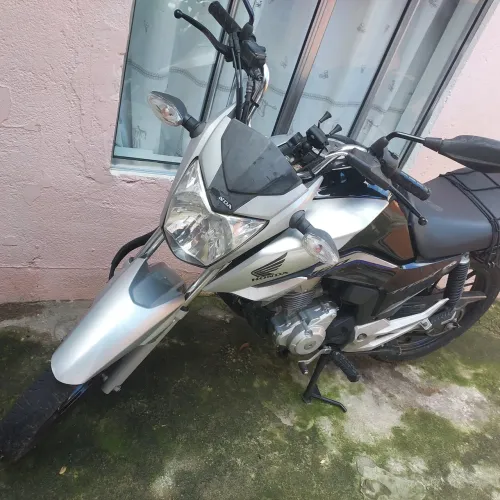Moto honda fan 160