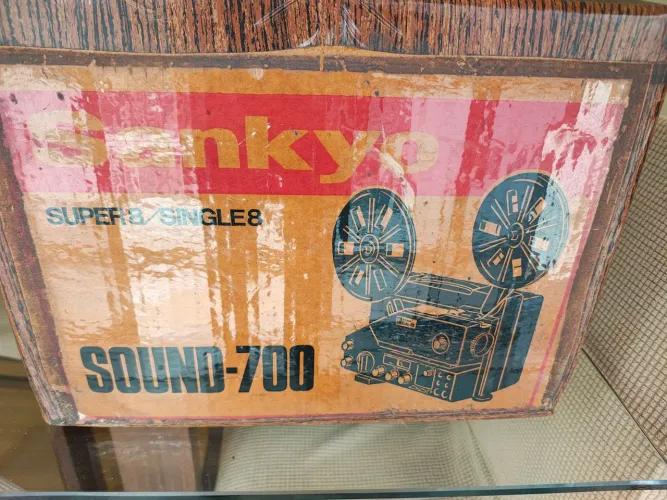 Sankyo Super 8 Vintage Projetores de Filmes e Telas