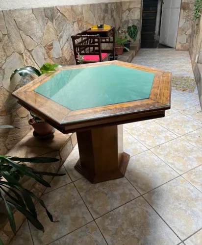 Mesa para jogos hexagonal tampo de vidro