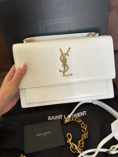 Bolsa Yves saint laurent couro branco com ferragens douradas nova