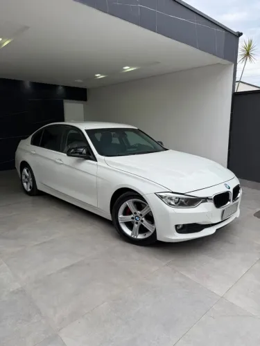 BMW 320I A 2.0 Turbo/activeflex 16V 184cv 4P 2015