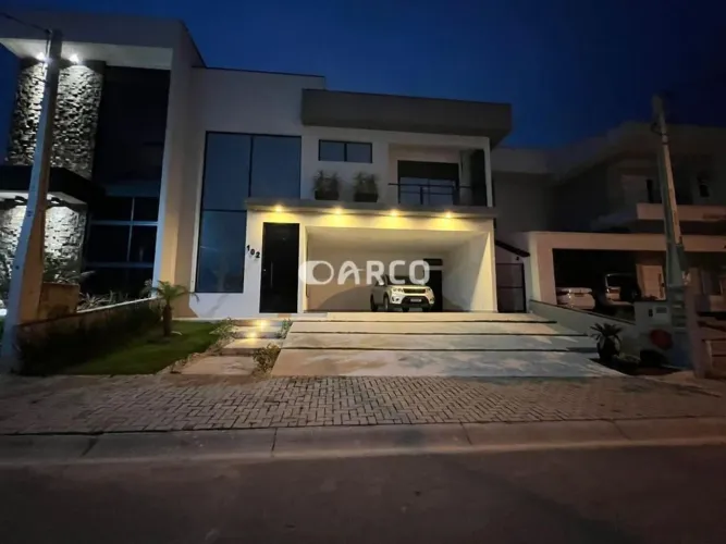Casa em Condomínio 4 Dorm. c/ 3 Suítes e Piscina/Cond. Vem Viver Jacareí | 237m²
