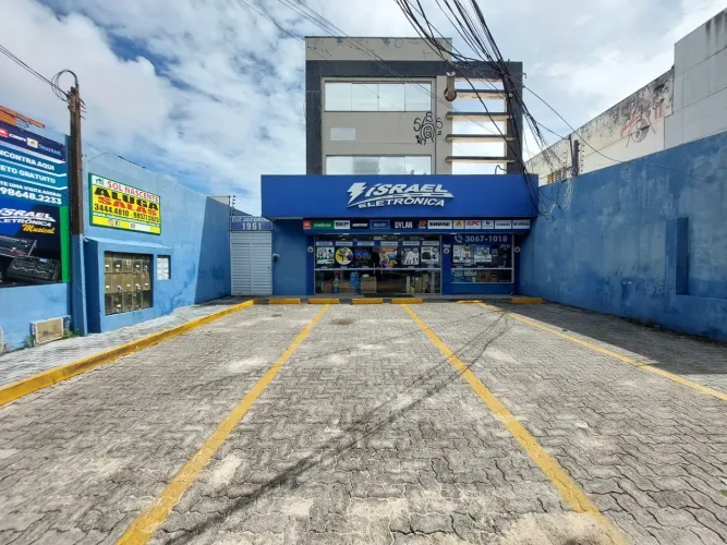 P/Investidores! Prédio Duplex no melhor da Av. Oliveira Paiva, com 01 loja e 08 Salas, 396