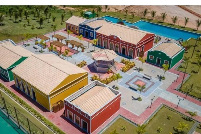 Condomínio Fazendas Santa Fé lote 154 com 1.050m², localização privilegiada entre a Praia
