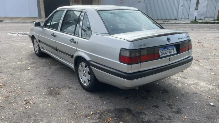 Volkswagen Santana Glsi / GLS 1.8/ 2.0 (álcool) 1996