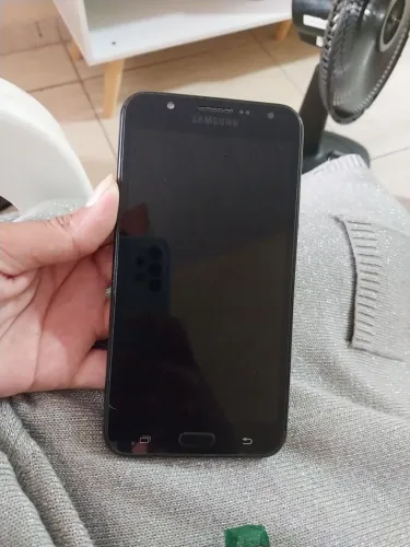 Celular bom no precinho 