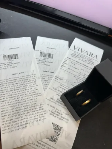 Par de Alianças Vivara Emotion Ouro 18k + Diamantes (Com NF e Garantia Vitalícia)