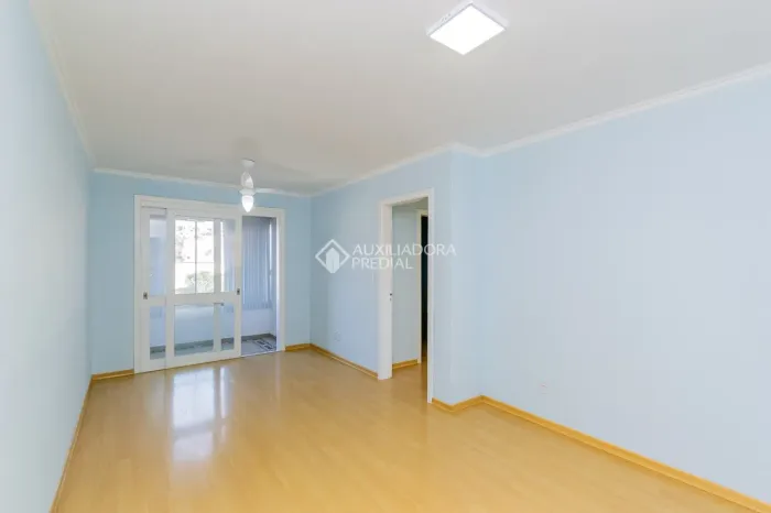 Apartamento 2 dormitórios, no bairro Partenon