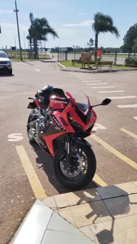 Honda CBR 650 R 2024