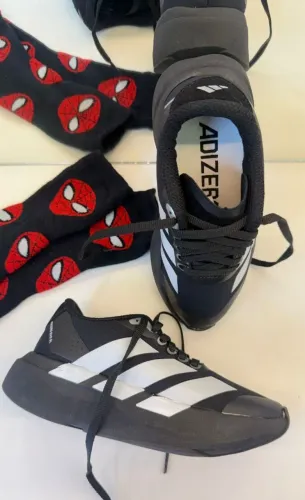 Tênis Adidas Adizero infantil