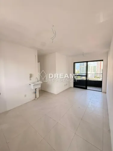 Apartamento nas Graças - 54m² - 2 Quartos (1 Suíte) - Lazer Completo